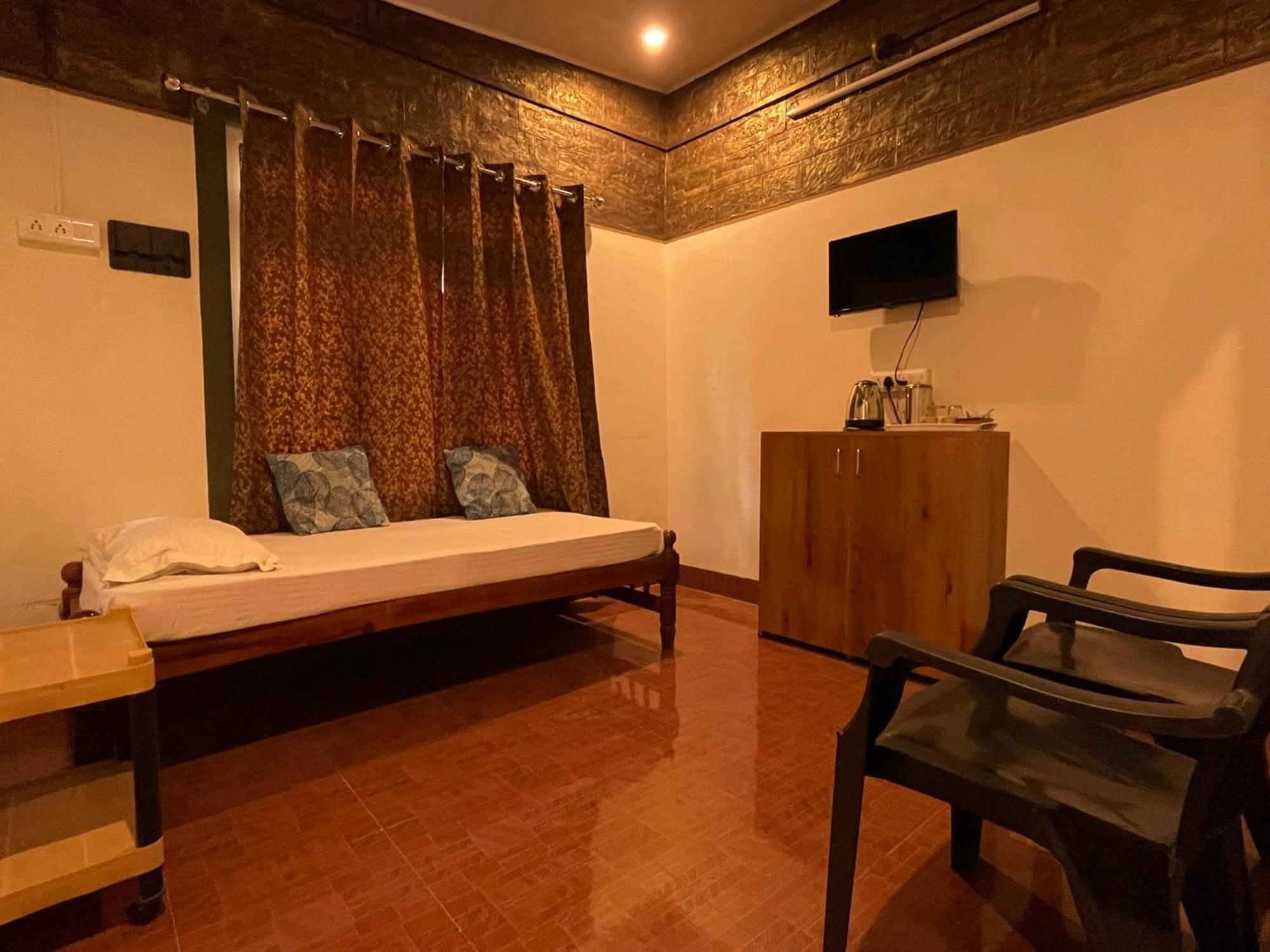 Greenwoods Nature Camp Mudumalai Bagian luar foto